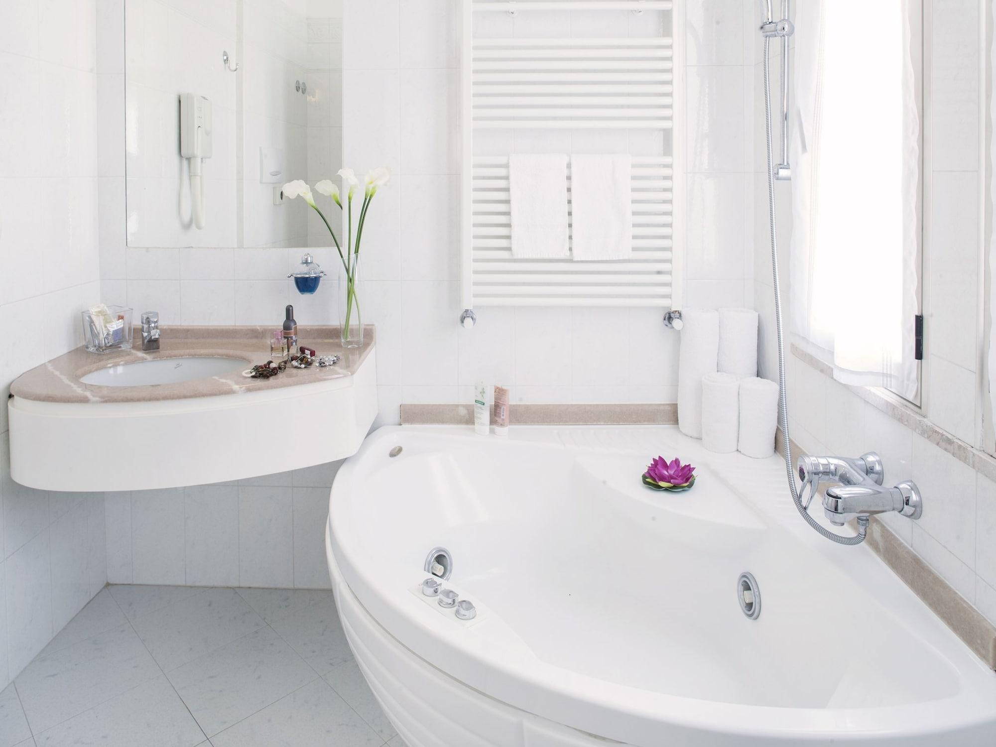 Hotel Levante Rimini Phòng bức ảnh
